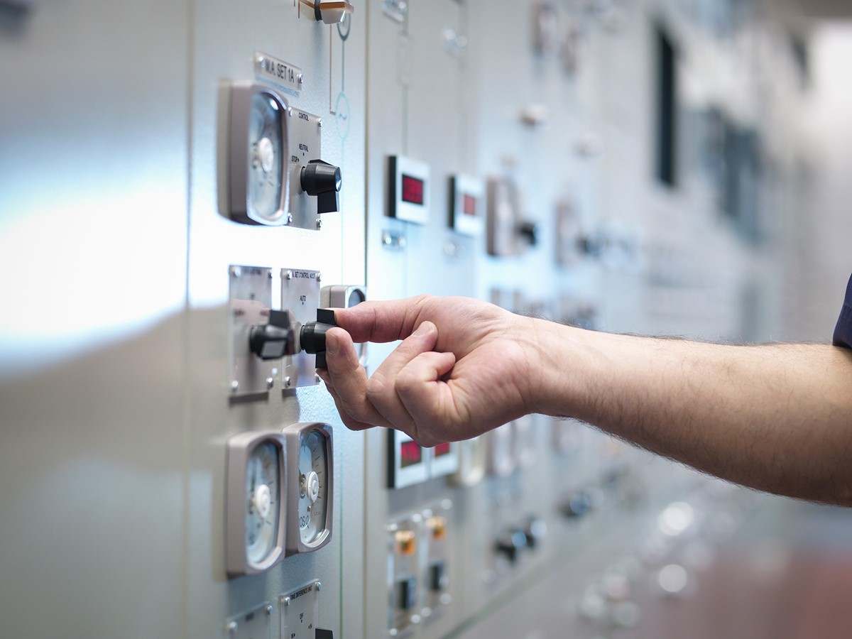 Switchgear Technology for Power Systems Training Course EA Technology