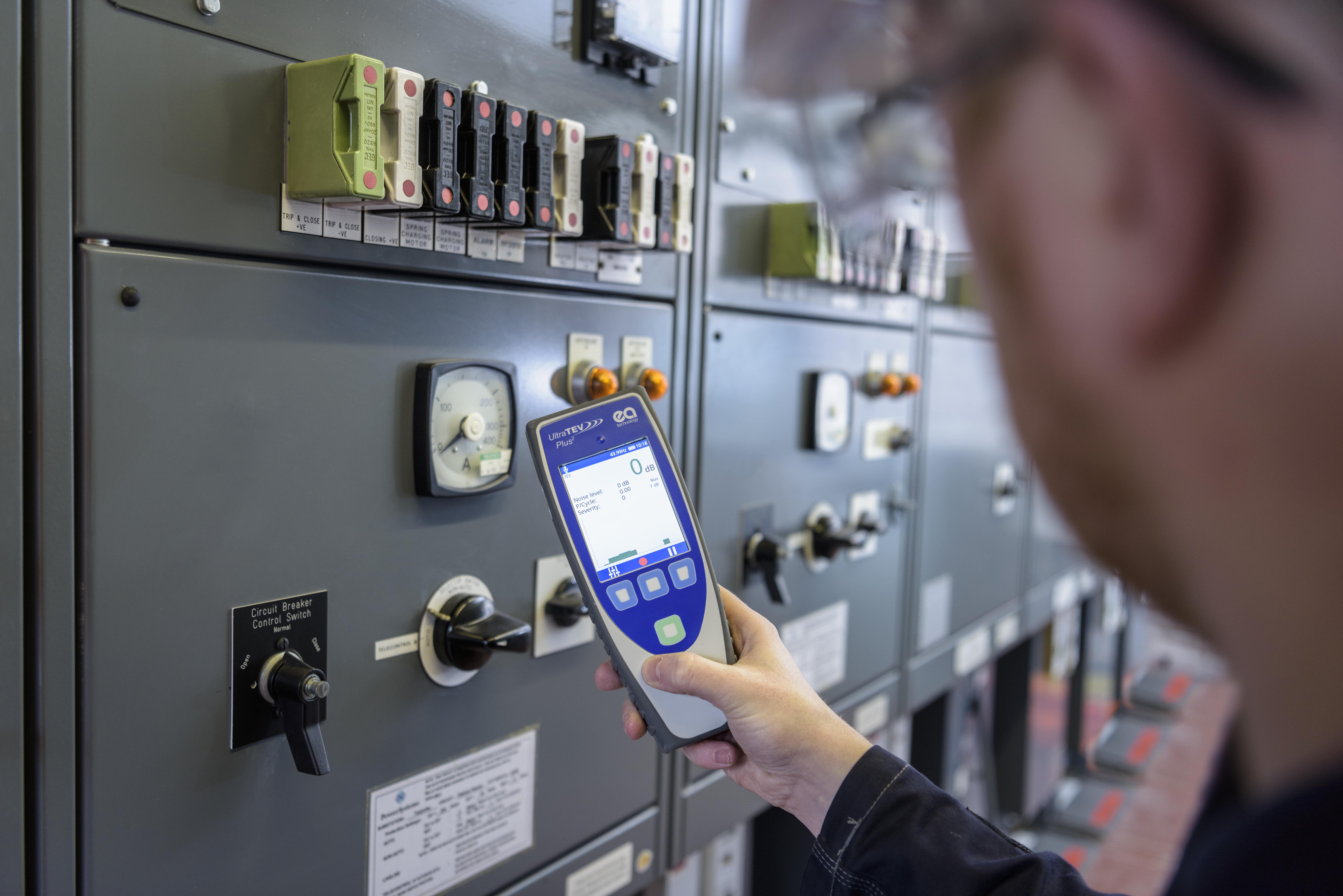 A man using Ultratev